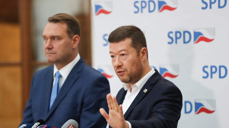 Koaliční smlouva obsahuje příslib hlasu pro Okamuru, že povede Sněmovnu