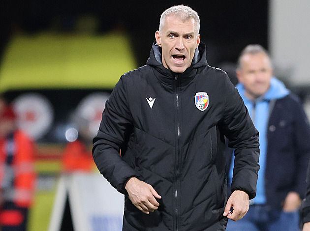 Hyský je za říjen nejlepším trenérem ligy, hráčům vládl pardubický Patrák