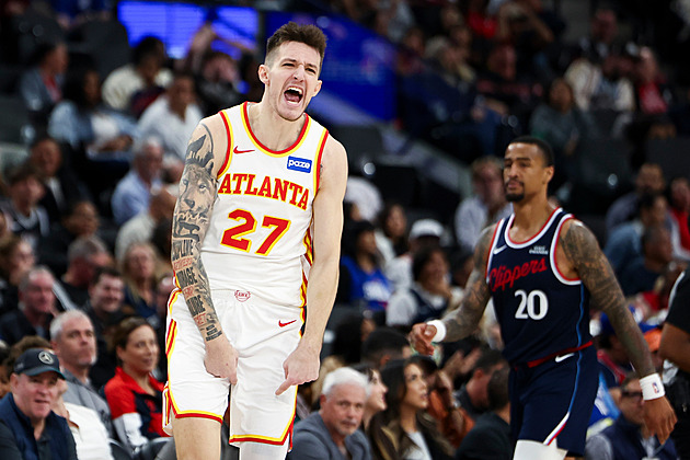 Krejčí řádil z trojky. Překonal český bodový rekord v NBA a dovedl Atlantu k triumfu