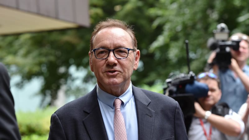 Kevin Spacey přišel o střechu nad hlavou. Kvůli sexuálním aférám přespává v Airbnb