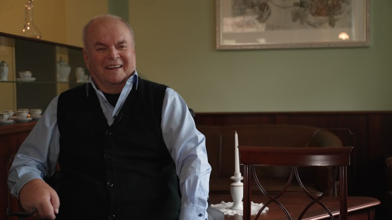 Dojemná zpověď ochrnutého Alfreda Strejčka o životě v sanatoriu. Přijal jsem ho za svůj domov