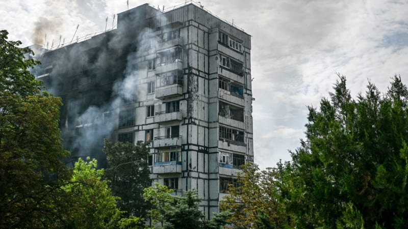 REPORTÁŽ: Příště tu budeme mluvit rusky. Osobní zážitky z ukrajinského města, které podlehlo