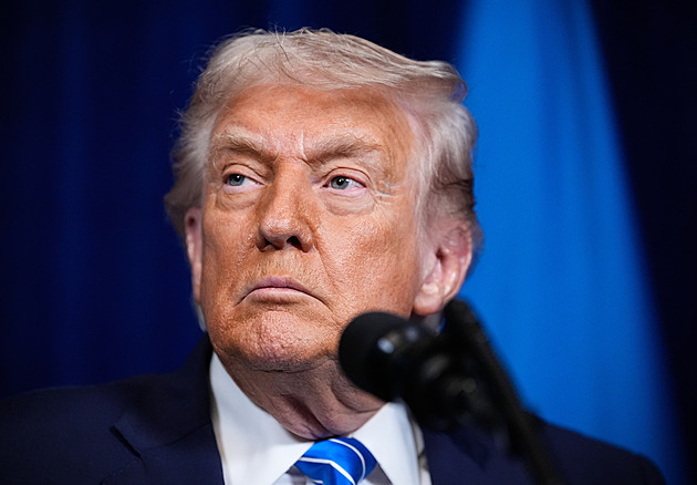 Spojené státy provedly útok ve Venezuele, řekl Trump. Vyřadily velkou továrnu