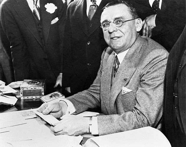 Horník z Kladna starostou Chicaga. Čermák potíral mafii, schytal kulku pro Roosevelta