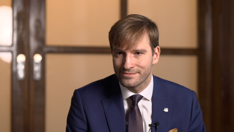 Vojtěchova zdravotnická revoluce: Očkování bez lékařů, rušení porodnic i tisíce nových LDN lůžek