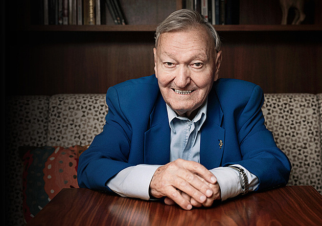 Mimozemšťané žijí mezi námi, říkával spisovatel a záhadolog Erich von Däniken