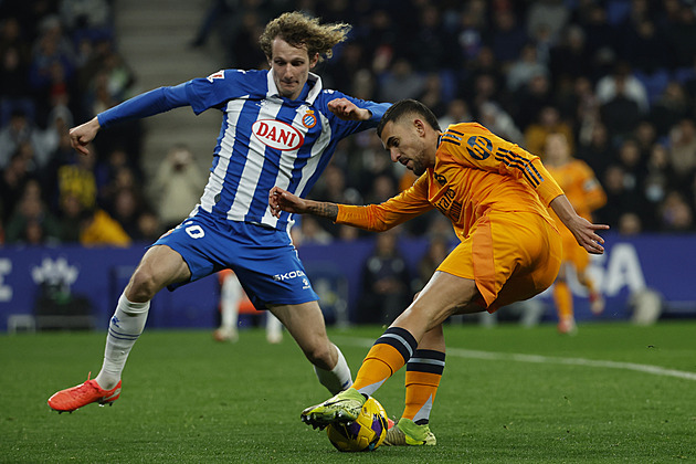 Fotbalové přestupy ONLINE: O Krále má zájem Panathinaikos, slávista Fully do Teplic