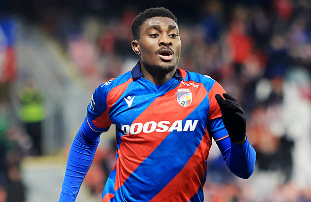 Plzeň stvrdila přestup Durosinmiho do Itálie. Šlo o zajímavou nabídku, řekl Šádek