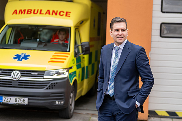 Záchranku netvoří jen sanitky, ale hlavně lidé, říká její nový ředitel