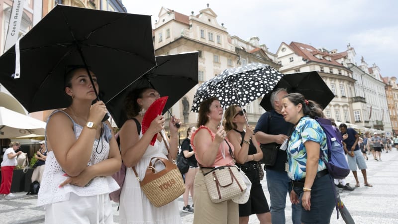 Česko zasáhnou výrazné změny počasí. Konec srpna přinese tropy, silné bouřky i teplotní zlom
