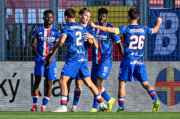 Hradec Kr. - Artis 2:4, nečekaná výhra Brňanů. Domácí dohrávali v deseti