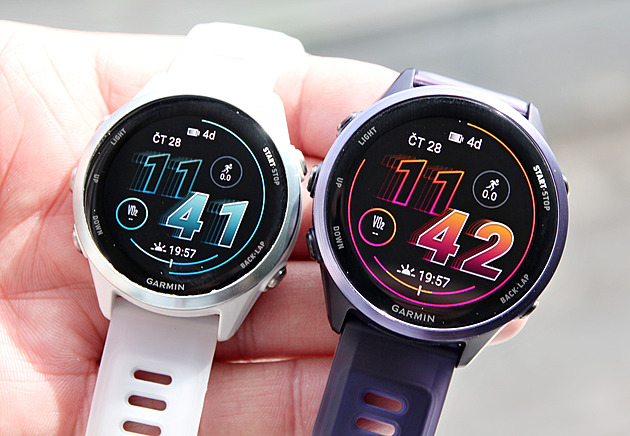 Garmin přežil úpadek navigací. Dnes vydělává na hodinkách i letectví